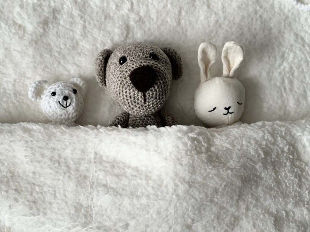 cuddly toys, teddy bear, full hd wallpaper-7596017.jpg